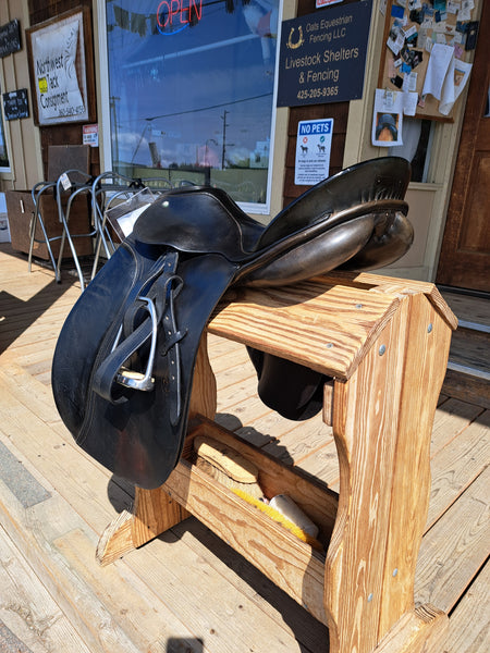 ON TRIAL 17.5" Passier Baum Dressage Saddle