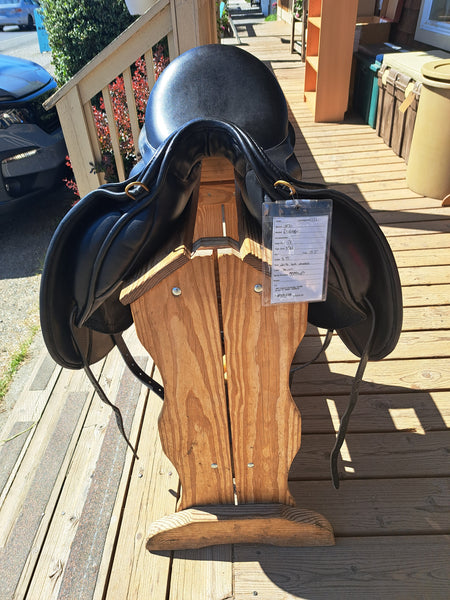 17" JRD Custom Dressage Saddle
