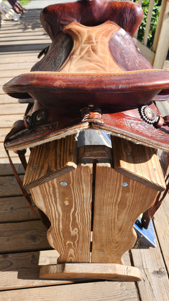 15" Sandstone Western Saddle