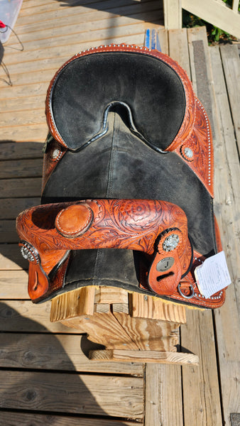 15" Circle J Treeless Barrel Saddle