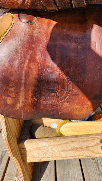 17" Collegiate Jump Saddle