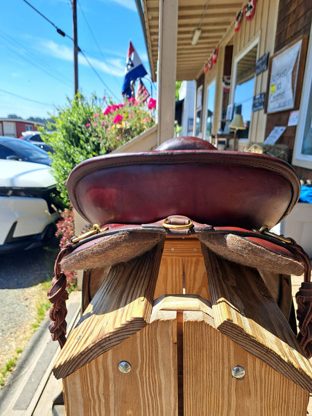 16.5" Tucker Equitation Endurance Saddle