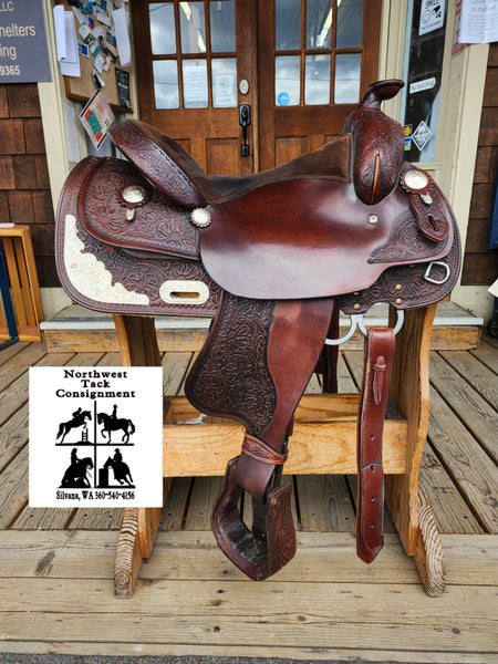 15.5" Crates Equitation Saddle