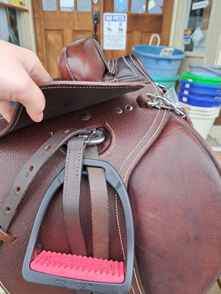 F.R.A. Leadline Saddle