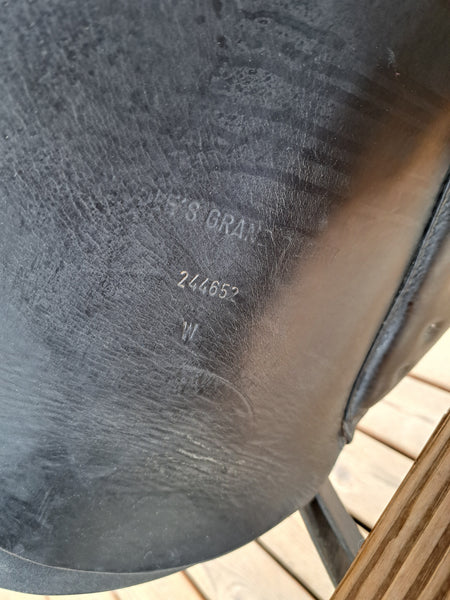 17" Passier Grand Gilbert Dressage Saddle