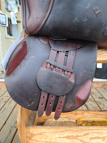 16.5" Circut Close Contact Saddle