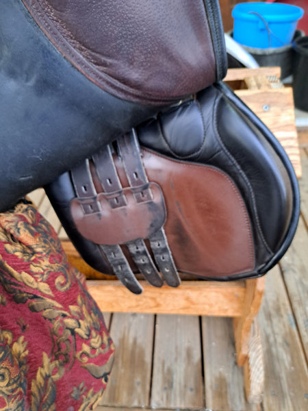 18" Berney Bros Close Contact Saddle