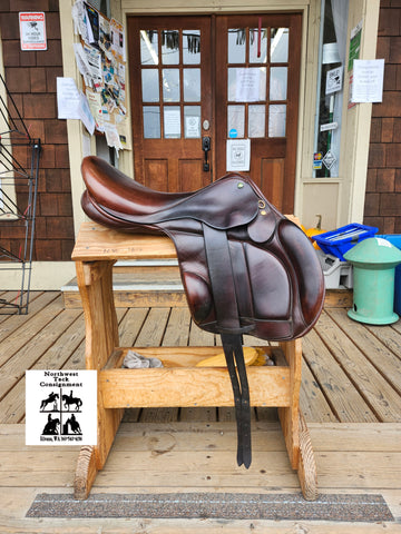 17.6" Ideal Saddle Co Monoflap Jump Saddle