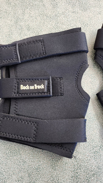 Back On Track Hock Boots - Medium