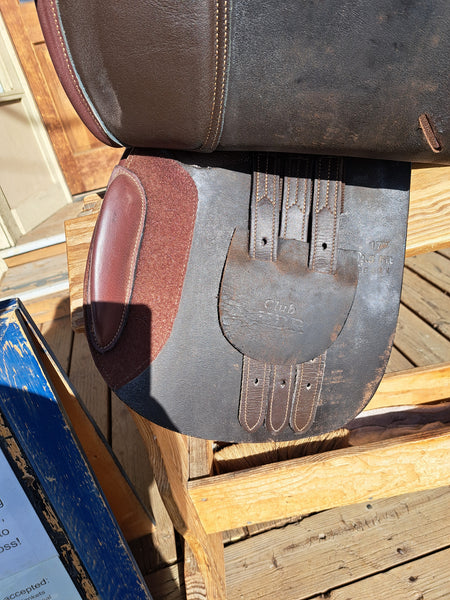17" HDR Club Close Contact Saddle