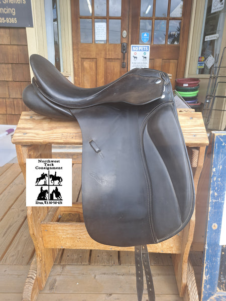 17" Zaldi New Kent Dressage Saddle