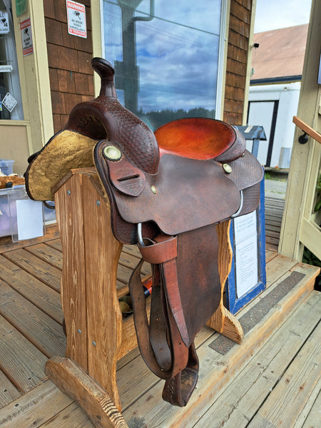 16" Bob's Custom Saddles Ranch Cutter
