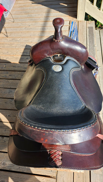 16" Simco Western Trail Saddle