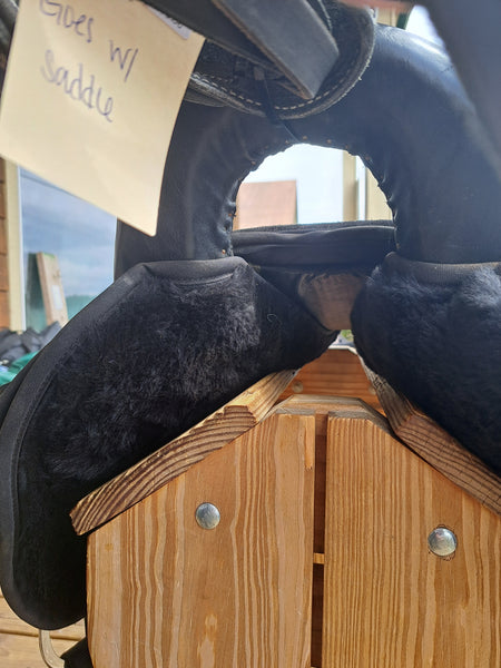 17" Friesian Marketplace Endurance Saddle