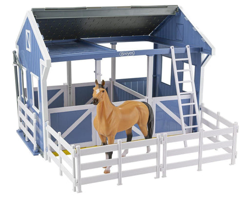 NEW Breyer Deluxe Country Stable