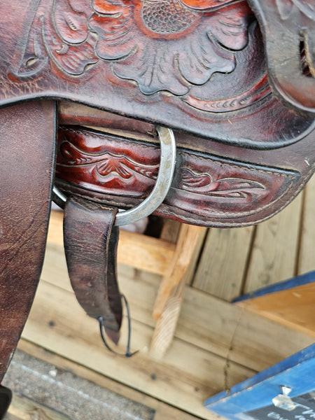 15.5" Hereford Tex Tan Roping Saddle