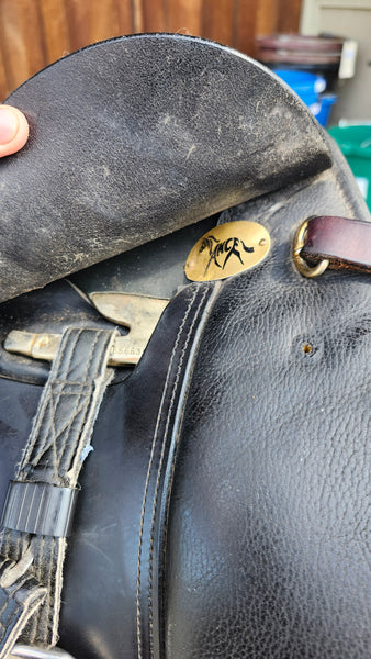 18.5" Frank Baines Matrix Dressage Saddle