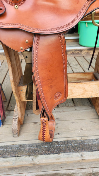 16" Circle Y Park & Trail Saddle