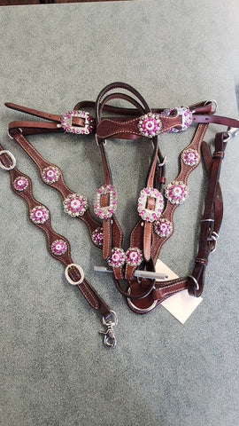 Rodeo drive tack set with wither strap