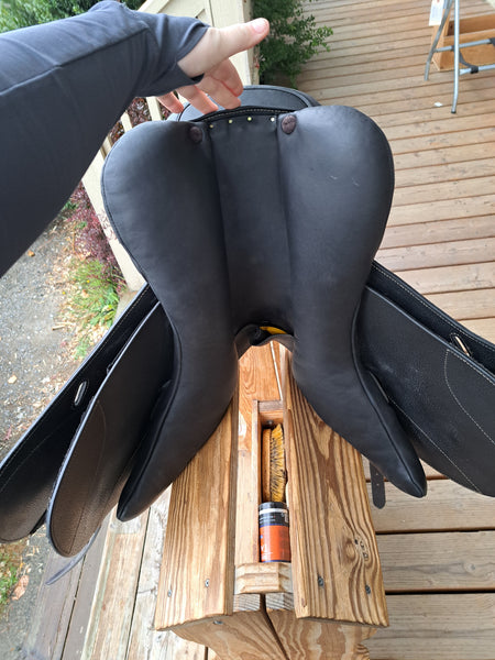 16" Cavaletti Jumping Saddle