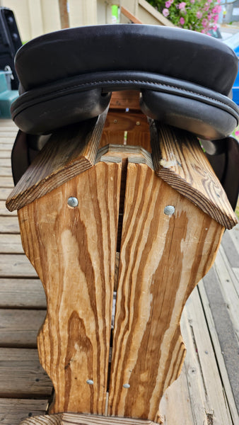 21" Blue Ribbon Cutback Saddleseat Saddle