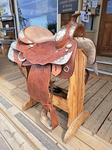 16" Winner's Circle Equitation Saddle