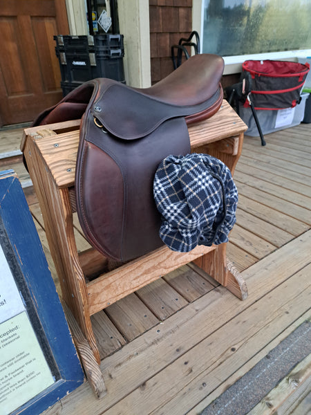 17.5" Tad Coffin Close Contact Saddle