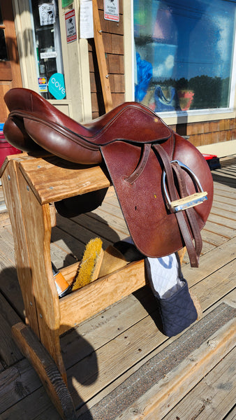 18" Joseph Sterling Jump Saddle