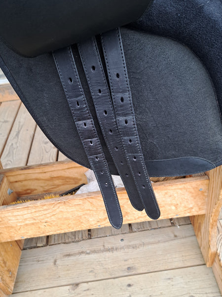 18" Wintec 2000 All Purpose English Saddle