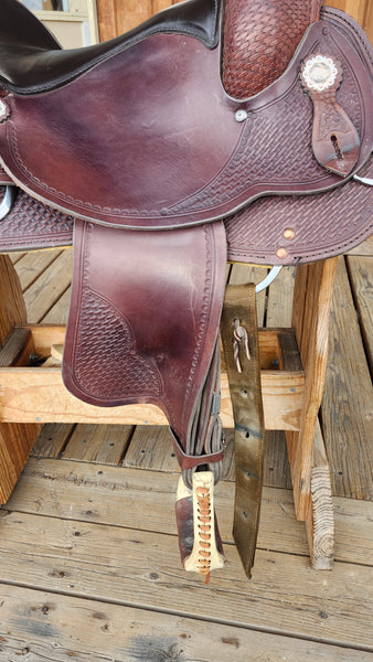 16" Crates Classic Reining Saddle