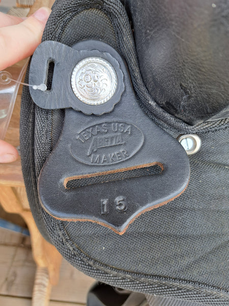 15" Abetta Synthetic Western Saddle