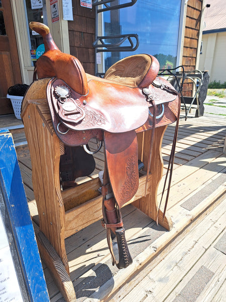 15" Crates Western Trail Saddle