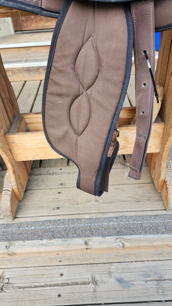 17" Big Horn Synthetic Western Saddle