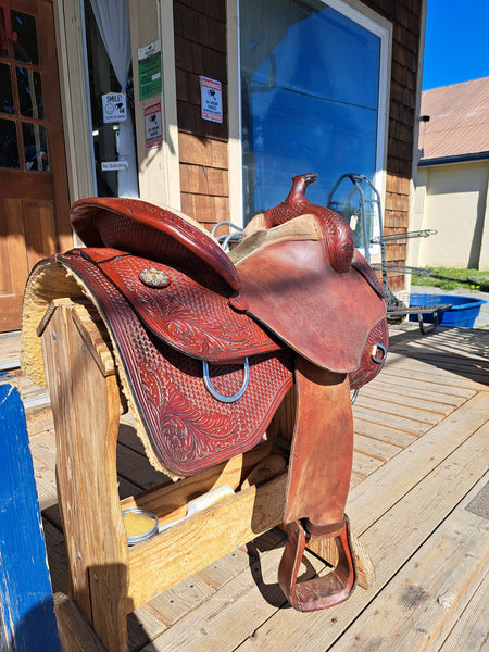 15.5" Dale Chavez Reining Saddle