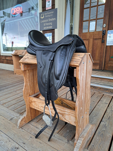 17" Lazer Monoflap Dressage Saddle