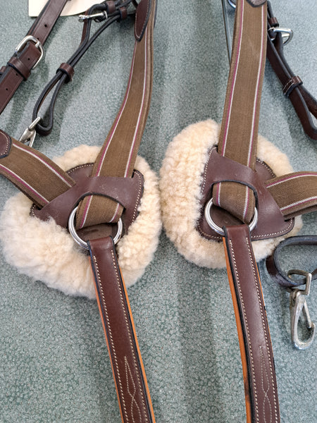 COB 5 Point Breastplate With Fleece