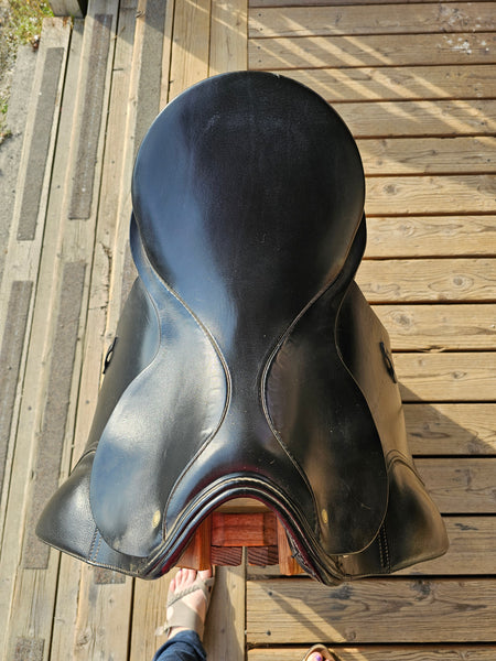 16.5" Passier Antares Dressage Saddle