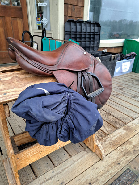 15.5" Antares Close Contact Jump Saddle