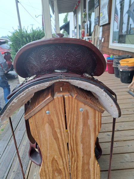 16" Circle Y High Horse Trail Saddle