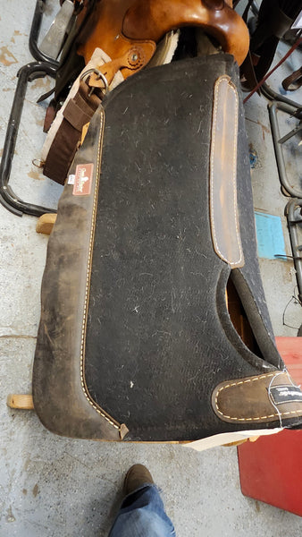 Classic Equine Contourpedic Rounded Neoprene Pad