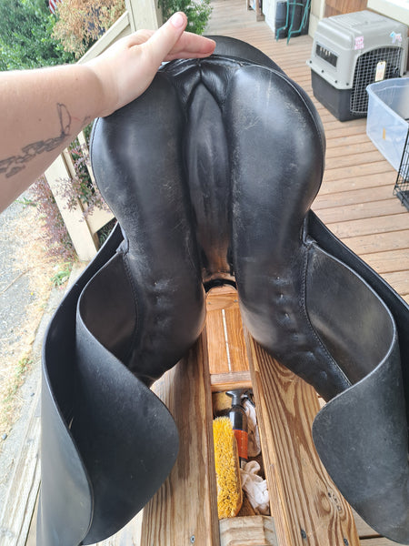 17.5" Passier Antares Dressage Saddle