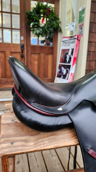 17.5" Greg Allen Custom Monoflap Dressage Saddle
