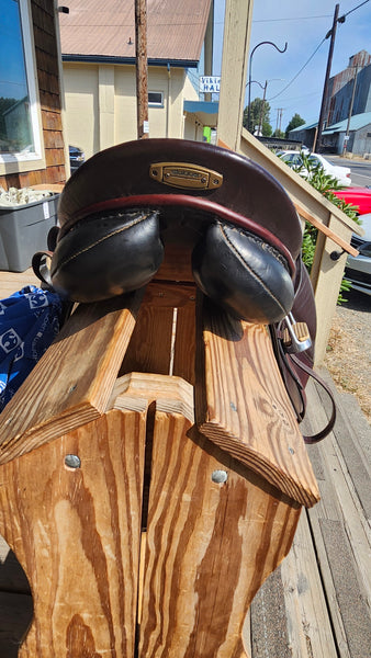 17.5" Stubben Scandica D.L. Dressage