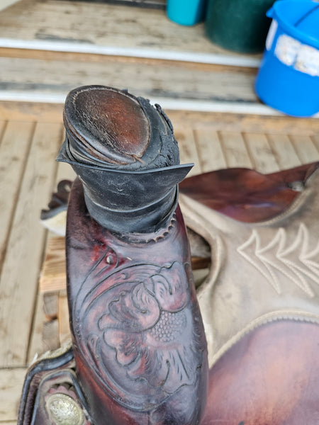 15.5" Hereford Tex Tan Roping Saddle