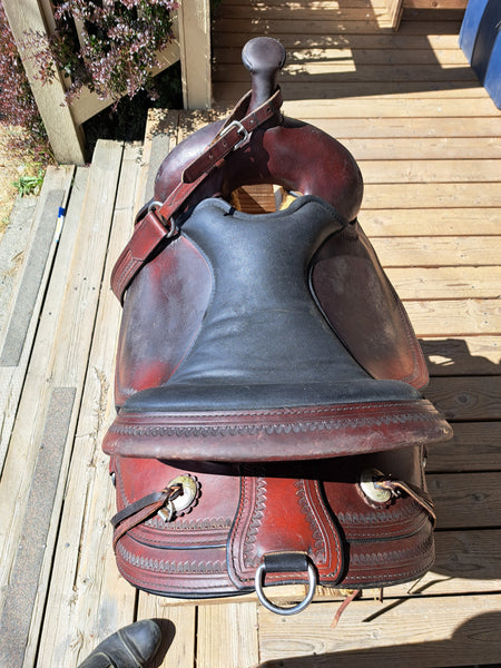 15" Circle Y Omaha Flex2 Western Trail Saddle