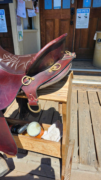 16.5" Tucker Endurance Trail Saddle