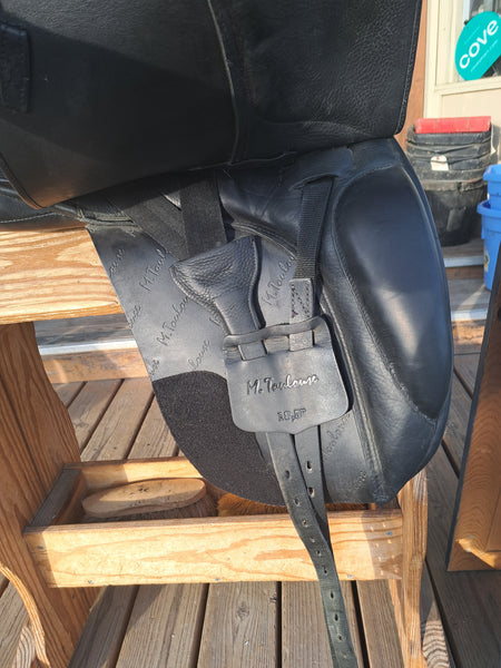 18.5" M. Toulouse Aachen Dressage Saddle
