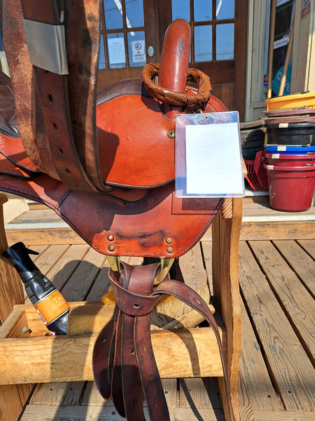 17" Crates Endurance Saddle