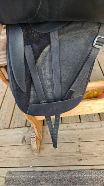 17.5" Wintec Pro Dressage Saddle