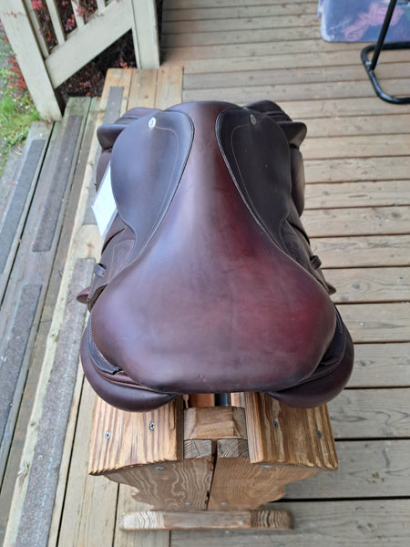 17.5" CWD SE12 Cross Country Jump Saddle